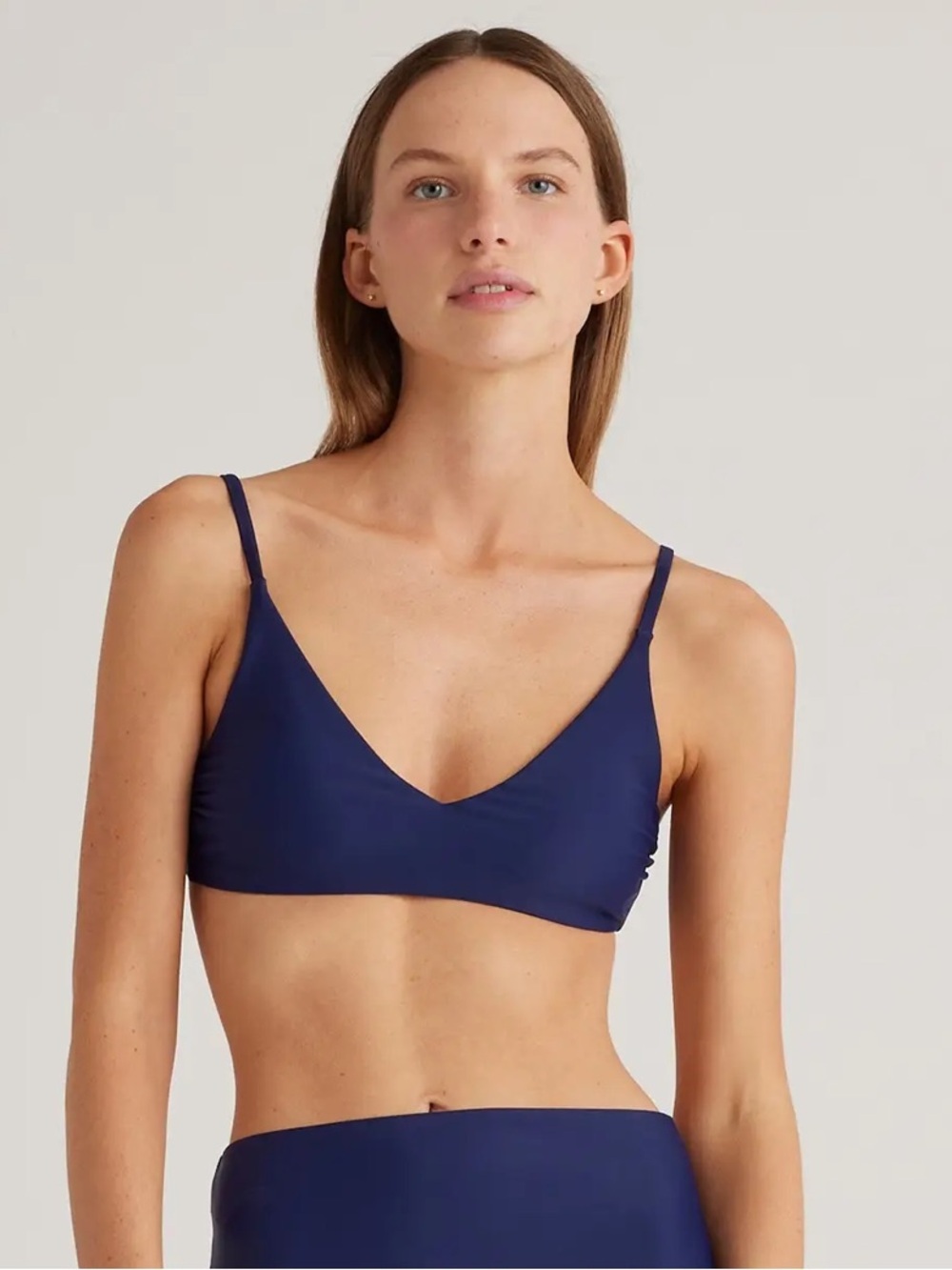 Quince Italian v neck bikini top in true navy nwt size small beach vacation